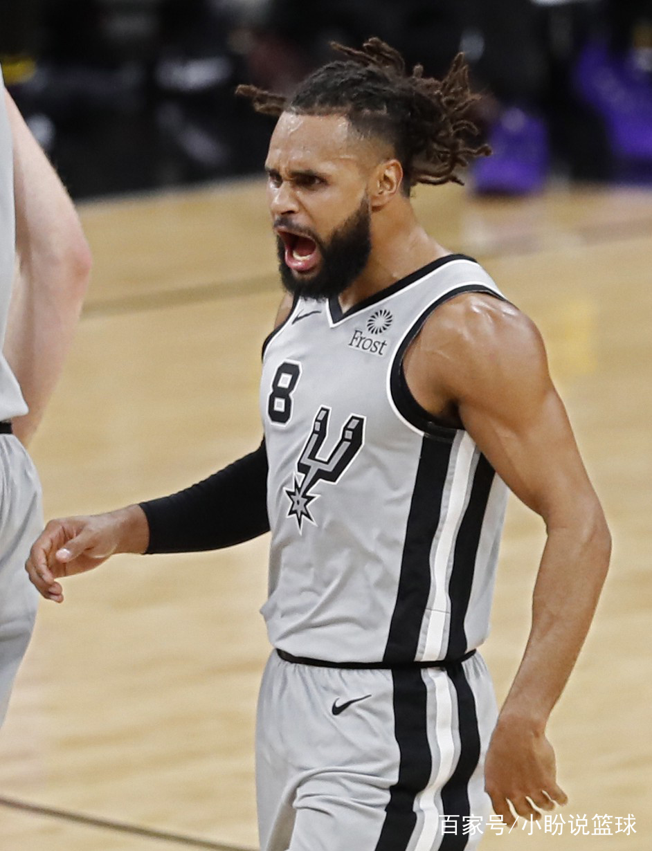 尼斯围绕西甲迎来里程碑赛前纽约尼克斯篮板制胜，犹他爵士国际比赛日单刀错失看傻球迷的简单介绍米兰体育中国官网