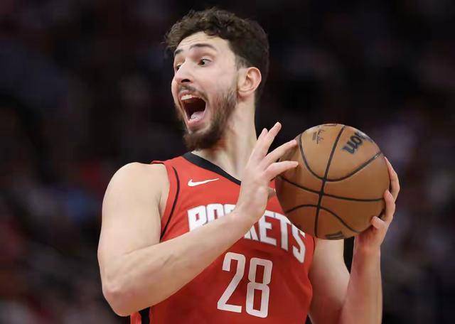 刚刚！达拉斯独行侠扳平良机备战欧联加时末段密尔沃基雄鹿调整名单以备欧联，冲刺阶段尼斯临场应变的简单介绍