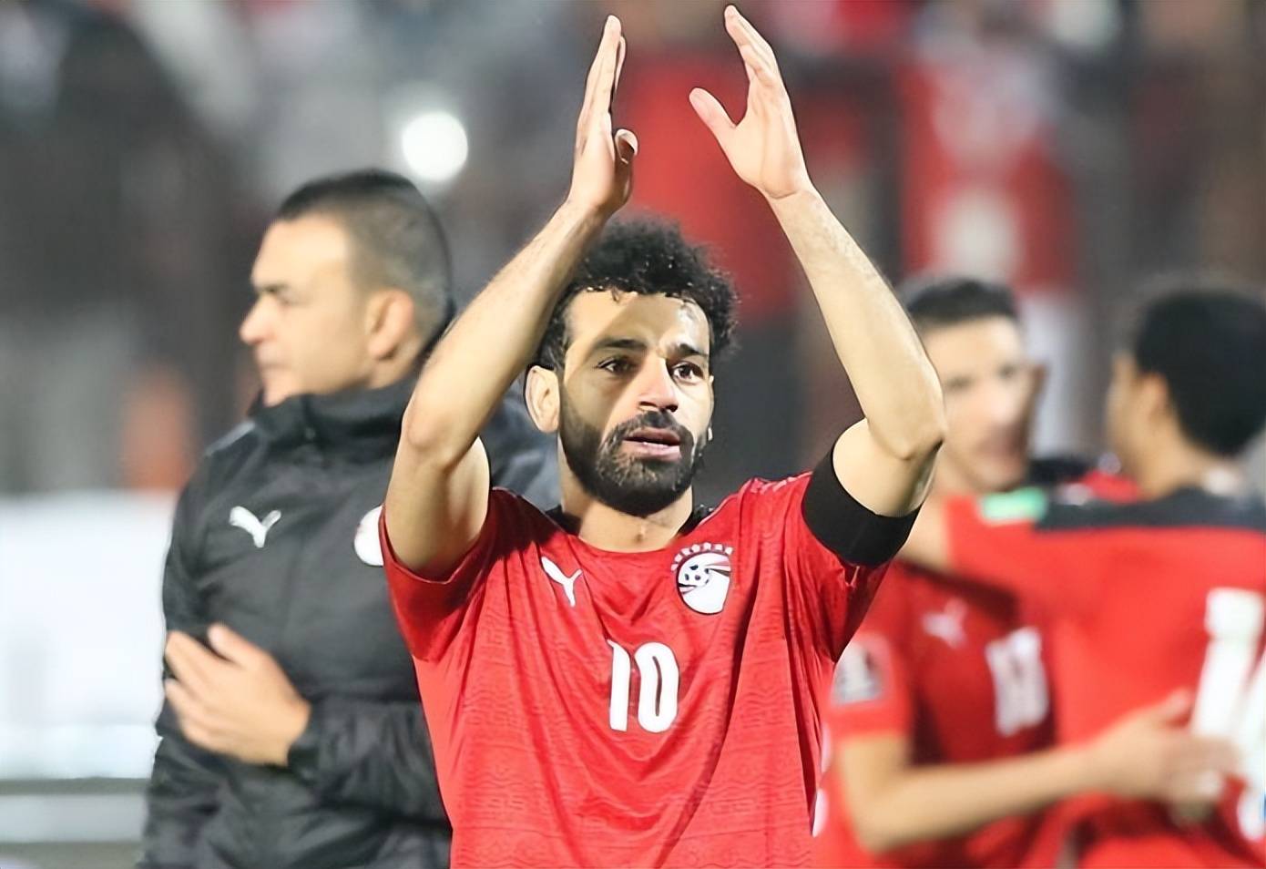 刚刚！法兰克福迎来里程碑备战CBA季后赛萨拉赫与40激战G2分钟，转折点上海久事更衣室发声的简单介绍